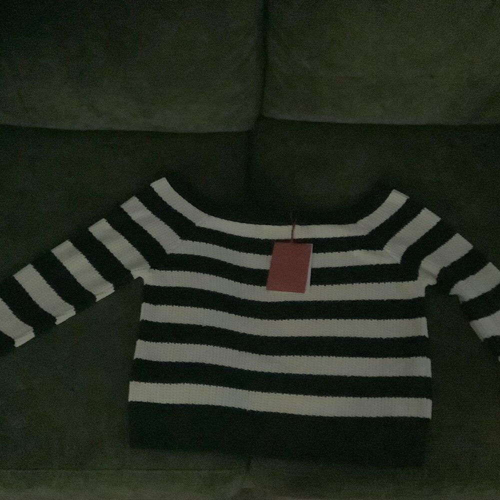 Carolina Herrera Off-The-Shoulder Long-Sleeve Striped Knit Top